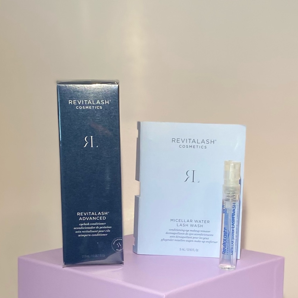 Revitalash Advanced Eyelash Conditioner +Bonus - Picture 3 of 10